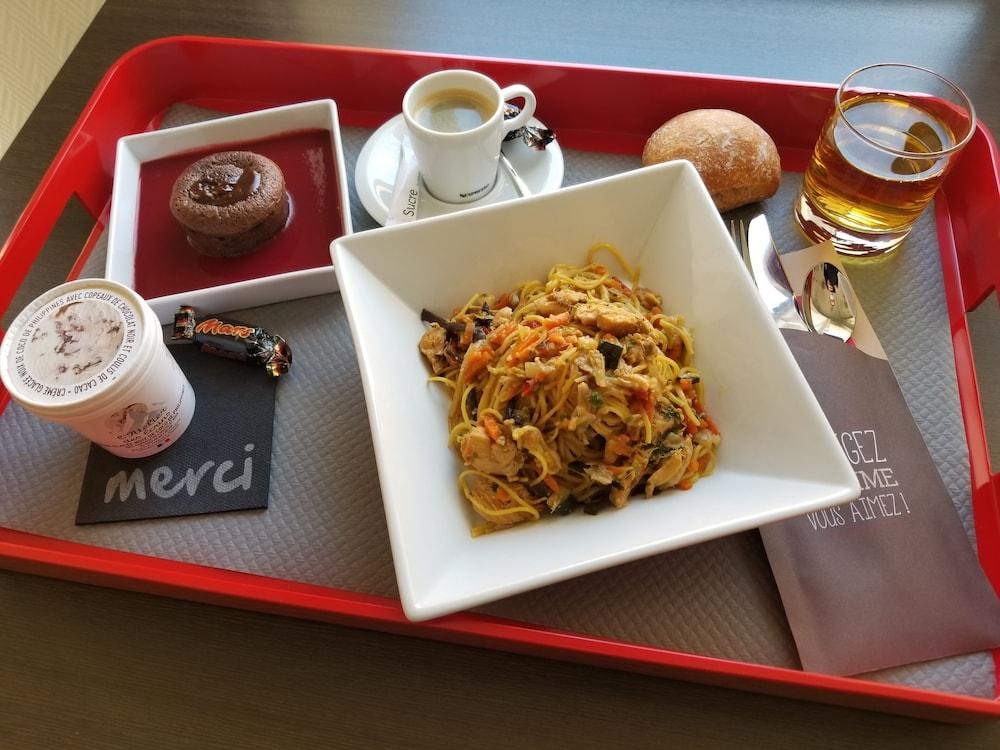 Ibis Epernay Centre Ville מראה חיצוני תמונה