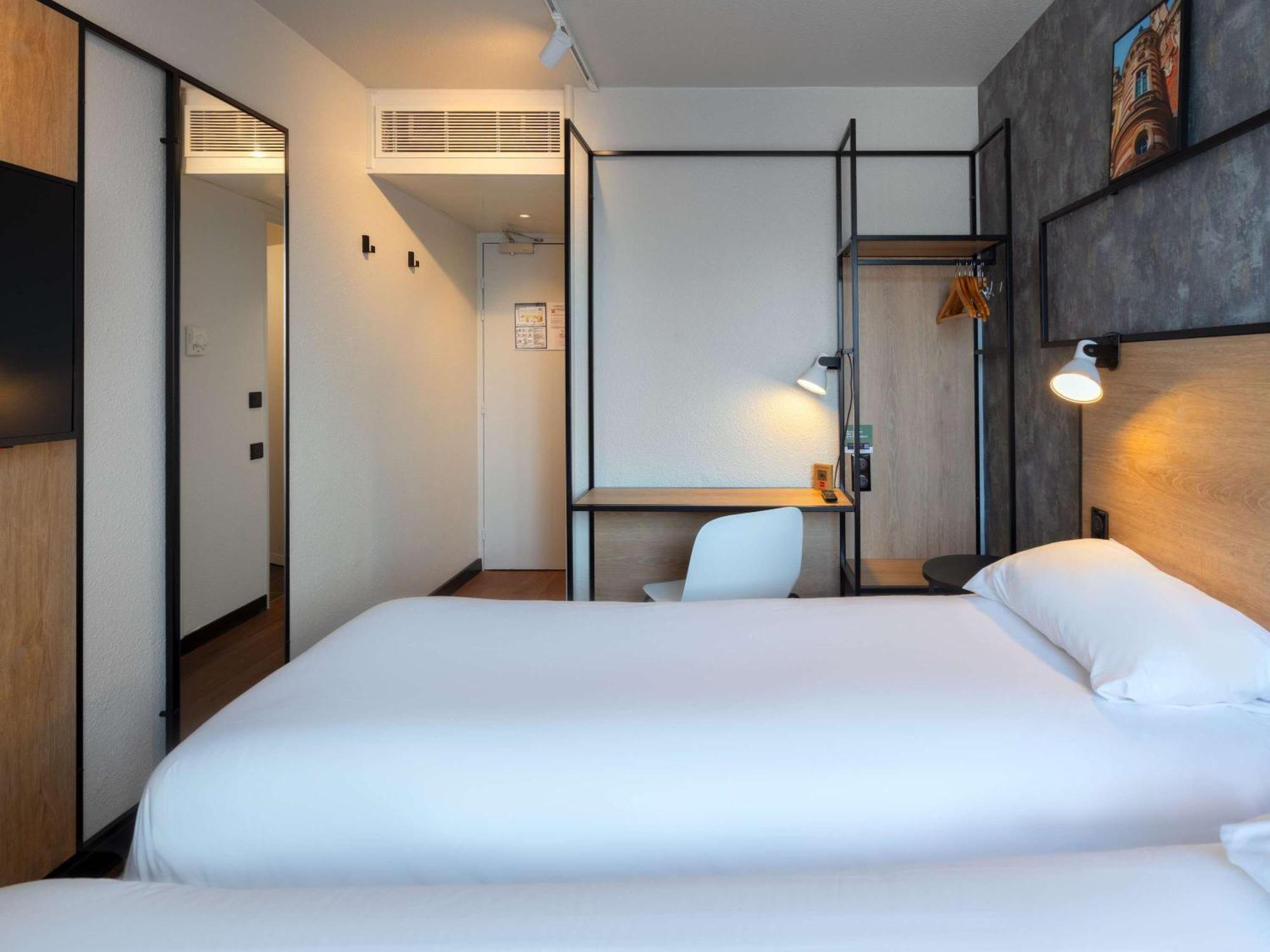 Ibis Epernay Centre Ville מראה חיצוני תמונה
